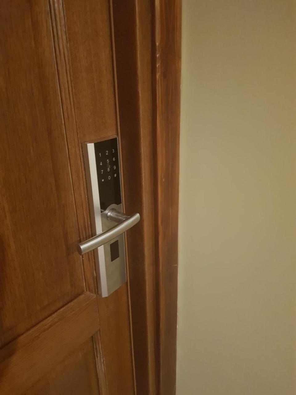 Cozy Attic Room V 布加勒斯特 外观 照片